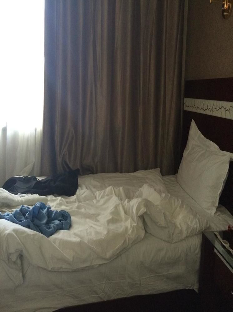 Hangjia Hotel Урумчи Экстерьер фото